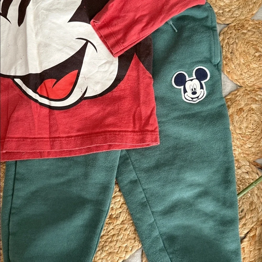 Zara Disney Top and Baby Gap Sweatpants Bottom. Size 18-24mo